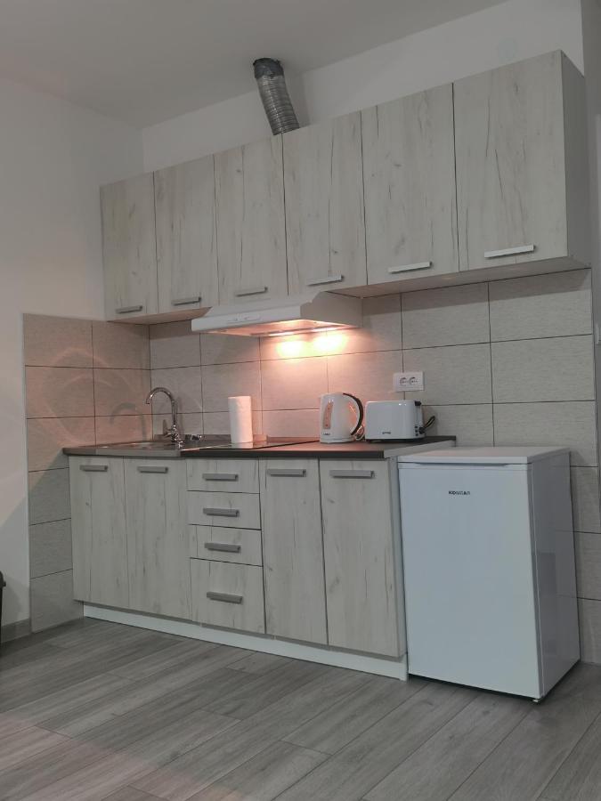 Studio Apartmani Banja Koviljača Exteriör bild
